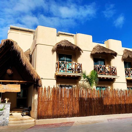 Hotel Pelecanus Suites Holbox Екстериор снимка