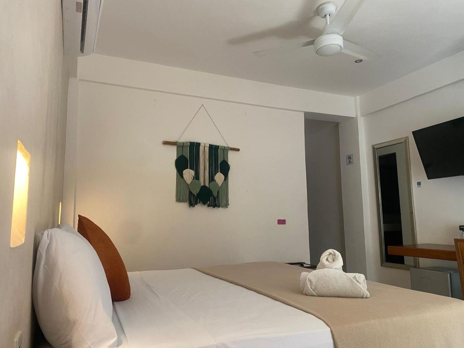 Hotel Pelecanus Suites Holbox Екстериор снимка